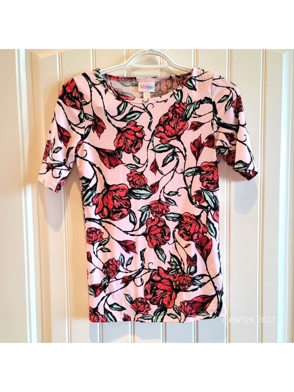 *4 for $25* LULAROE Floral Shirt